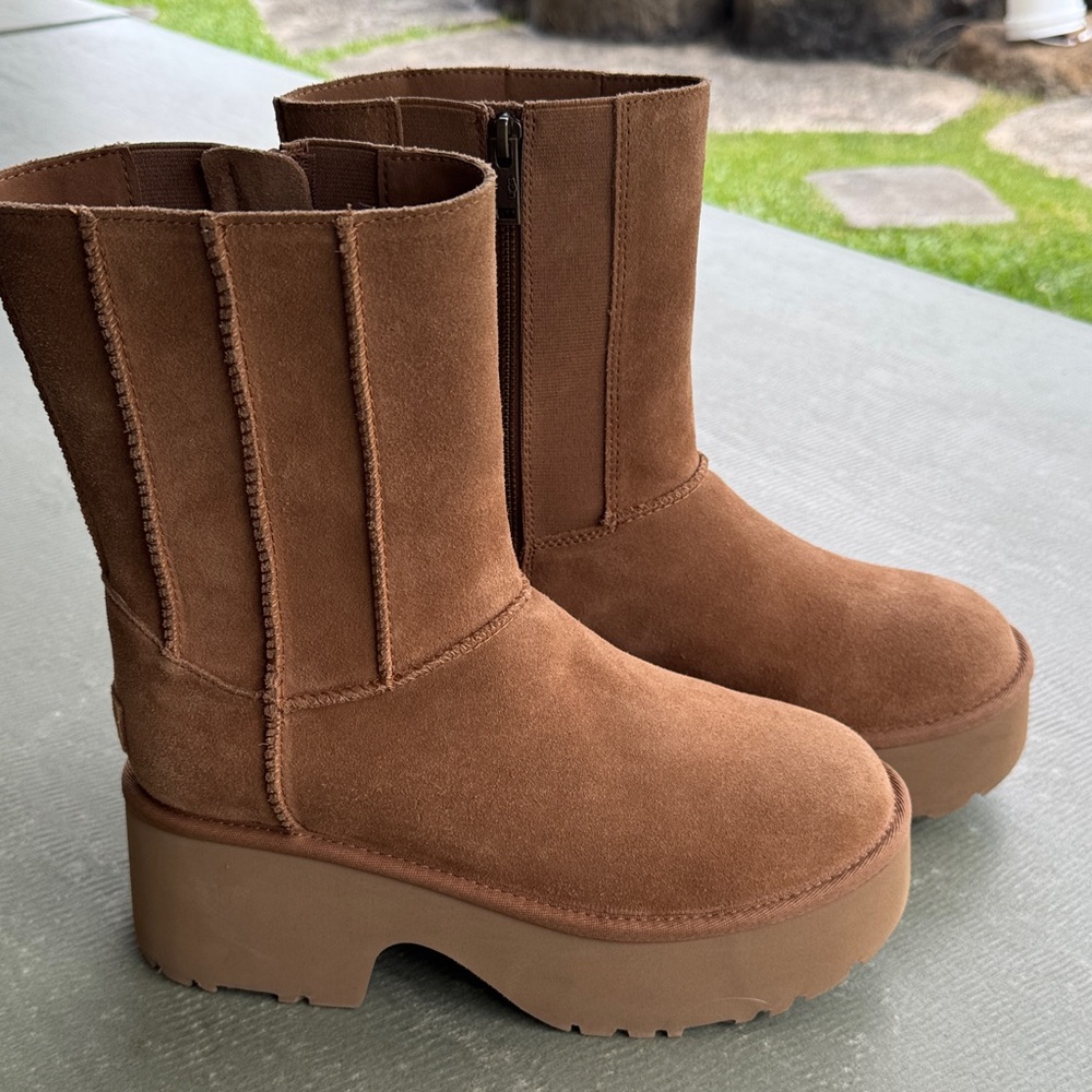 UGG Chestnut Suede Platform Boots - Picture 1 of 10